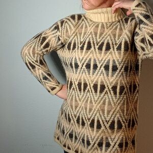 Vintage 80s Jones New York Wool Ski Sweater in Moody Pastels